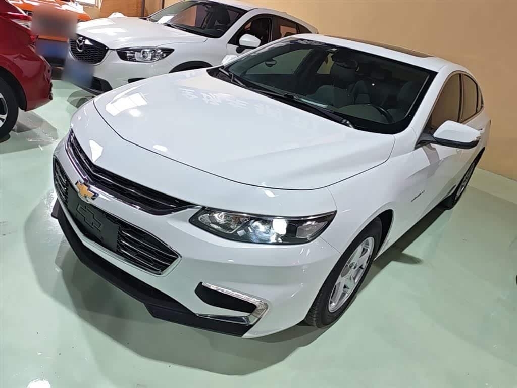 2017 Chevrolet Malibu XL White, 77,900 km, China export – photo 1