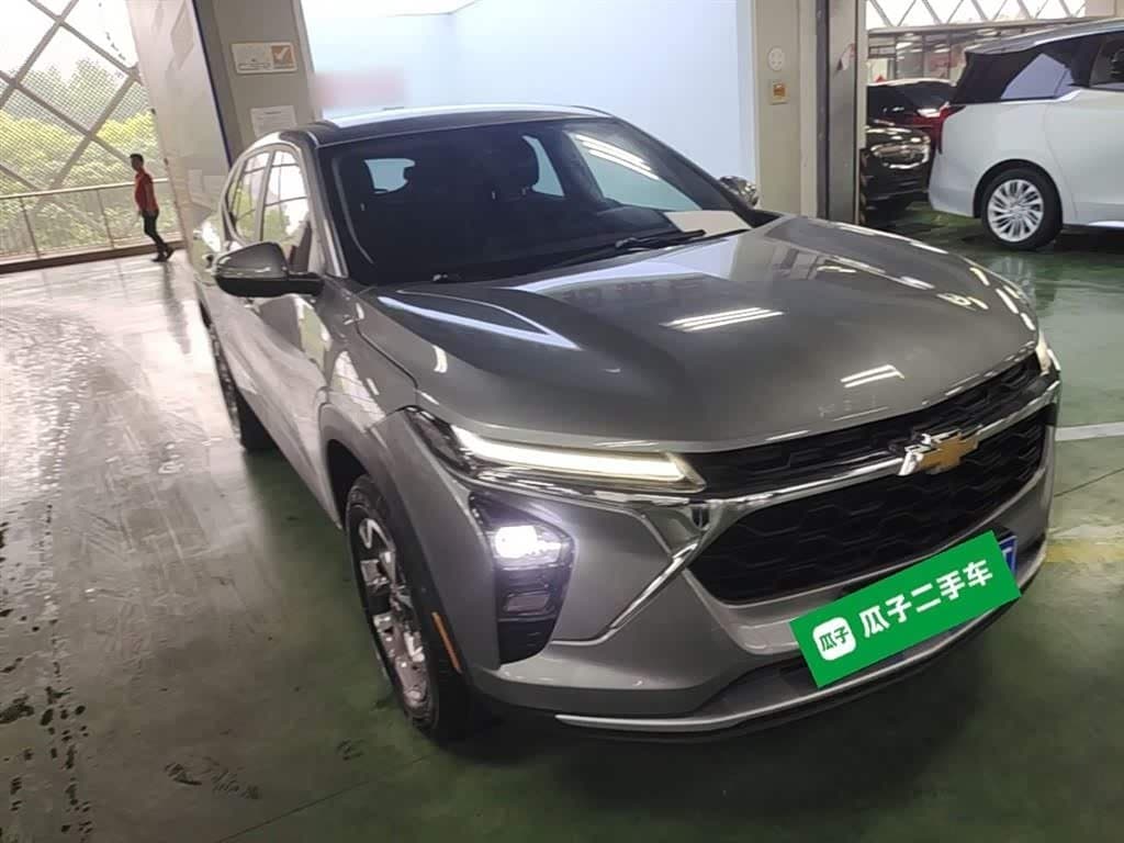 2022 Chevrolet Seeker 银灰色, 34,700 km, China export – photo 4