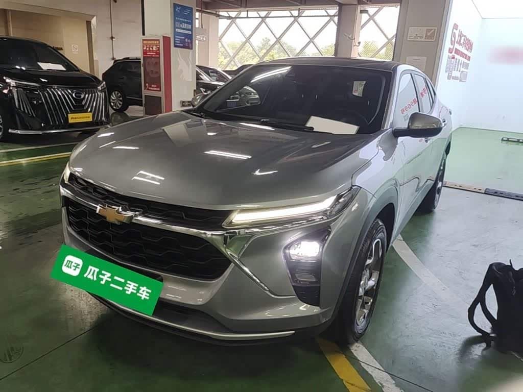 2022 Chevrolet Seeker 银灰色, 34,700 km, China export – photo 1