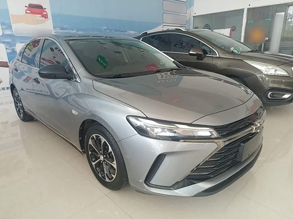 2022 Chevrolet Monza 银灰色, 45,800 km, China export – photo 4