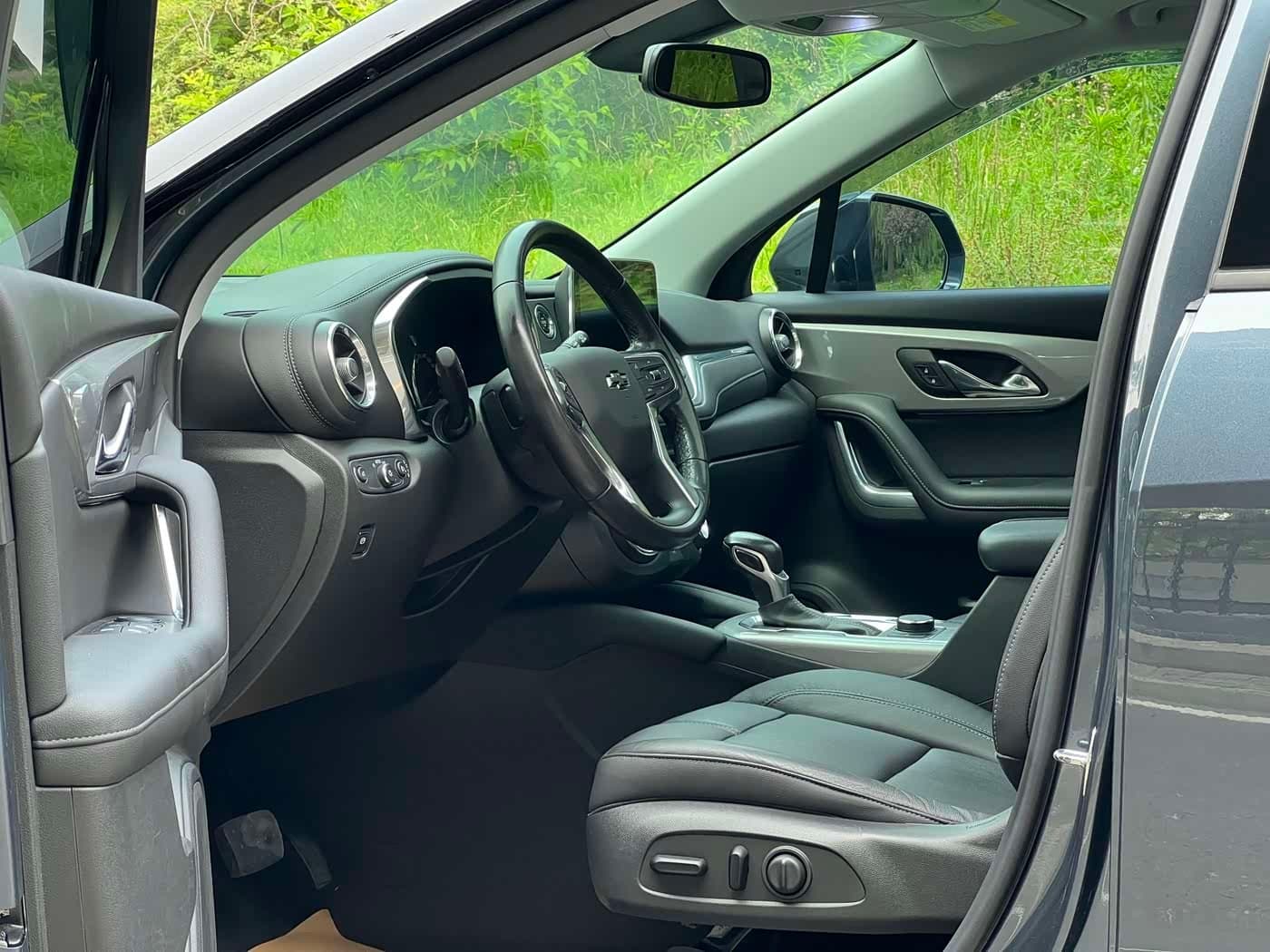 2020 Chevrolet Trailblazer 银灰色, 60,000 km, China export – photo 4