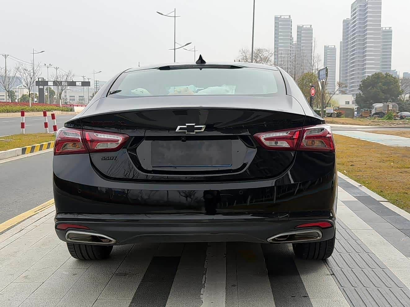 2023 Chevrolet Malibu XL Black, 26,000 km, China export – photo 5