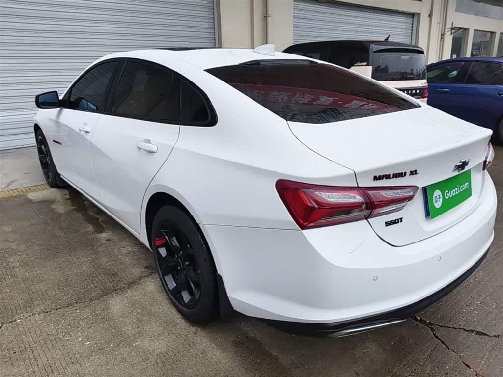 2021 Chevrolet Malibu XL White, 47,200 km, China export – photo 5