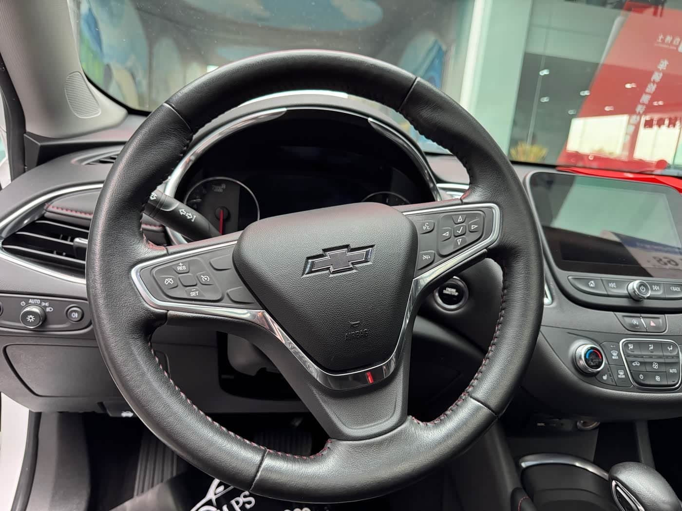 2020 Chevrolet Malibu XL White, 33,000 km, China export – photo 6