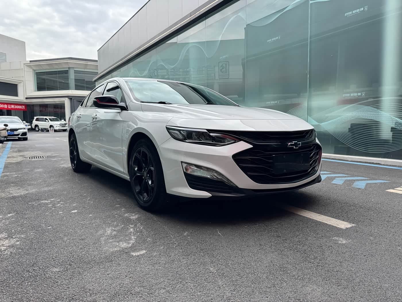 2020 Chevrolet Malibu XL White, 33,000 km, China export – photo 3