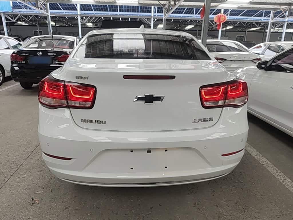 2017 Chevrolet Malibu White, 65,700 km, China export – photo 6