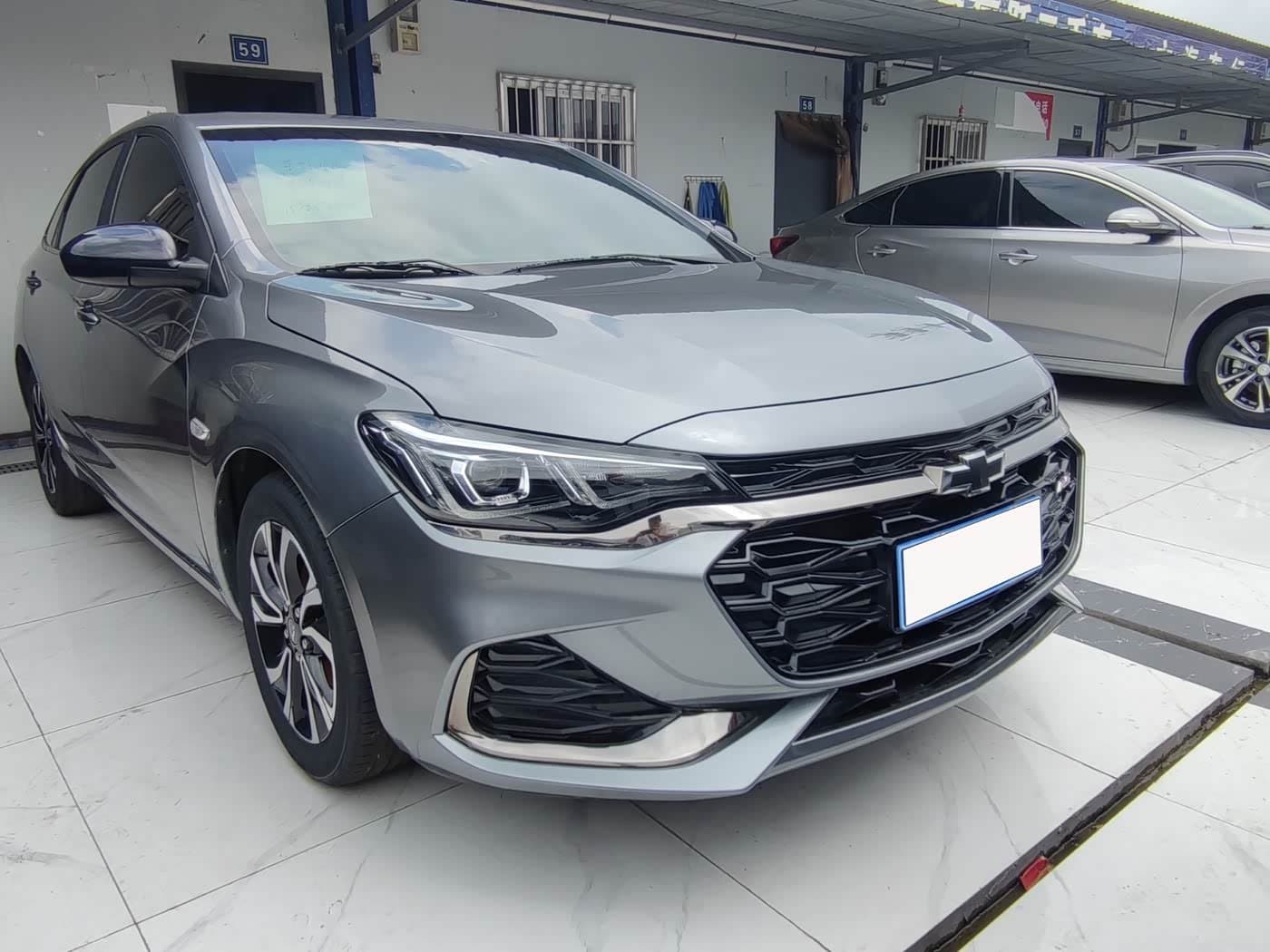 2019 Chevrolet Monza 银灰色, 35,000 km, China export – photo 3