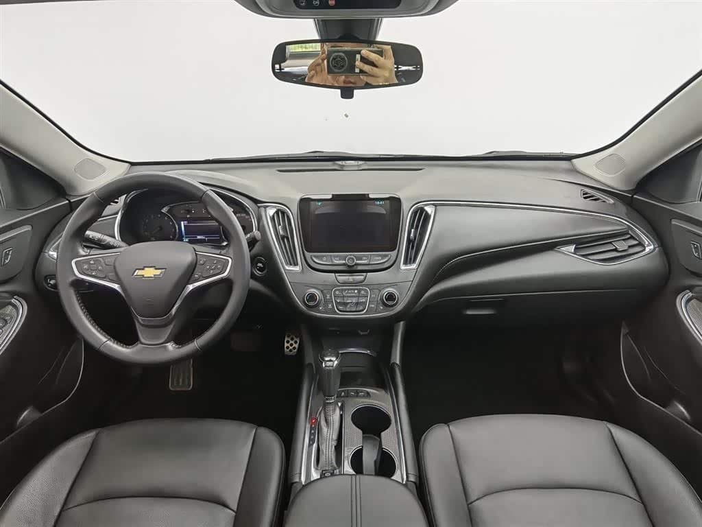 2016 Chevrolet Malibu XL 银灰色, 59,600 km, China export – photo 5