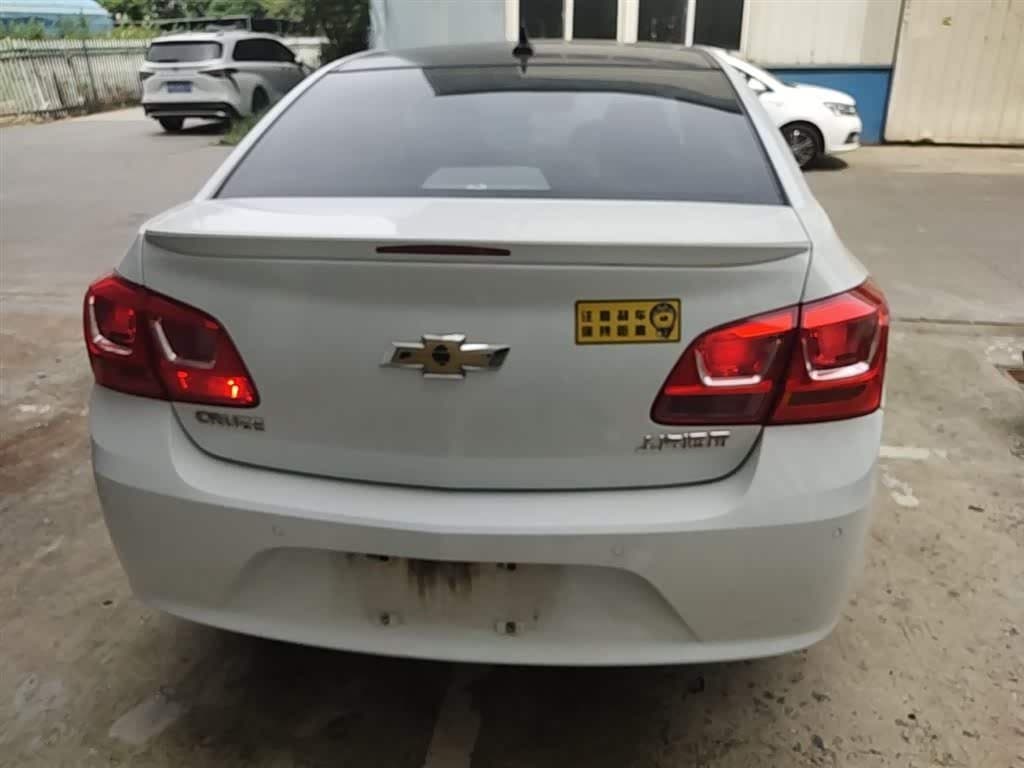 2014 Chevrolet Cruze White, 49,300 km, China export – photo 6