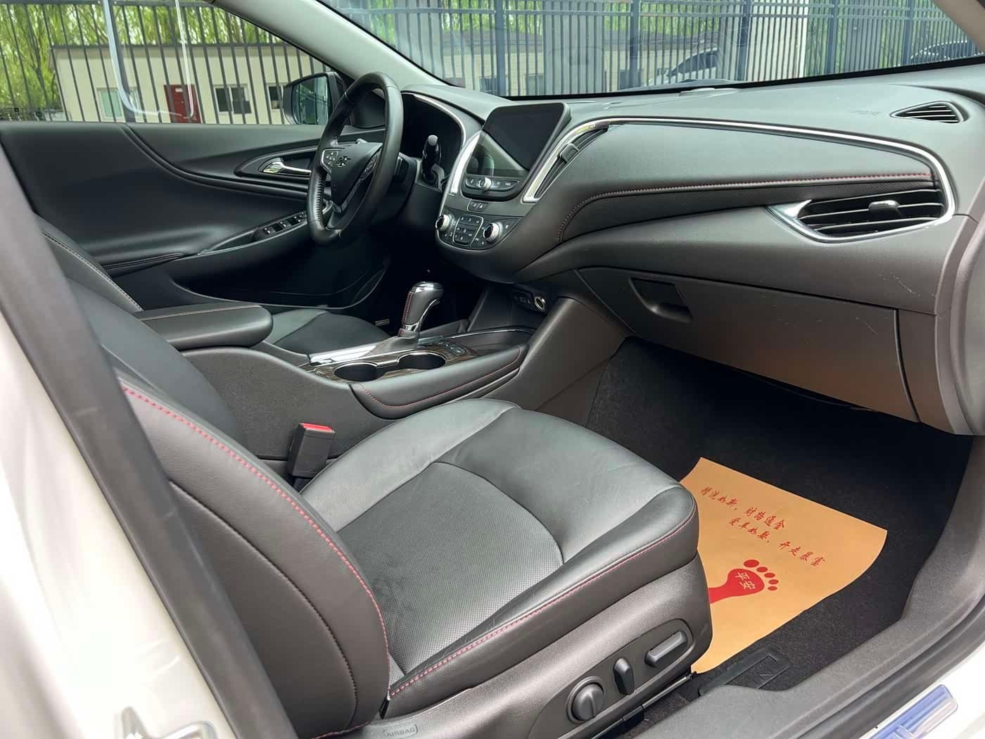 2018 Chevrolet Malibu XL White, 49,000 km, China export – photo 6