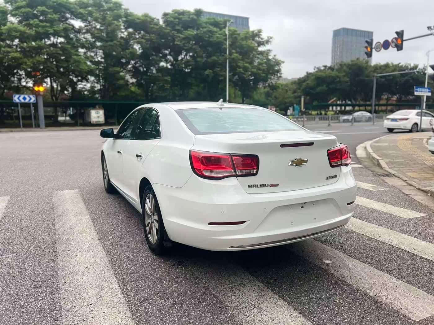 2015 Chevrolet Malibu White, 97,000 km, China export – photo 7