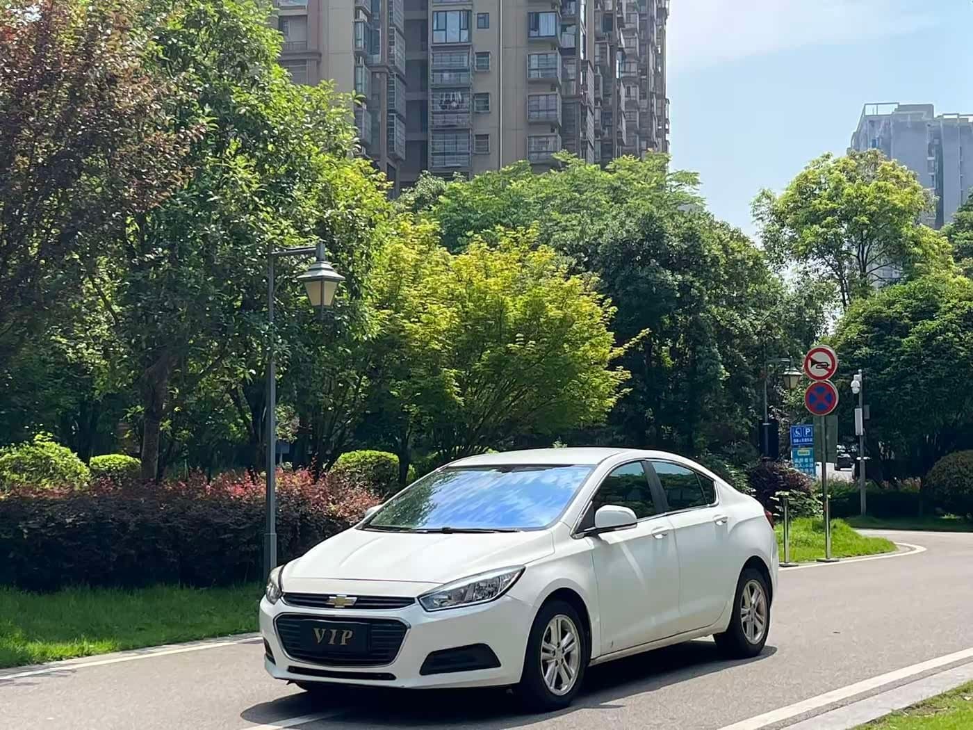 2014 Chevrolet Cruze White, 140,000 km, China export – photo 2