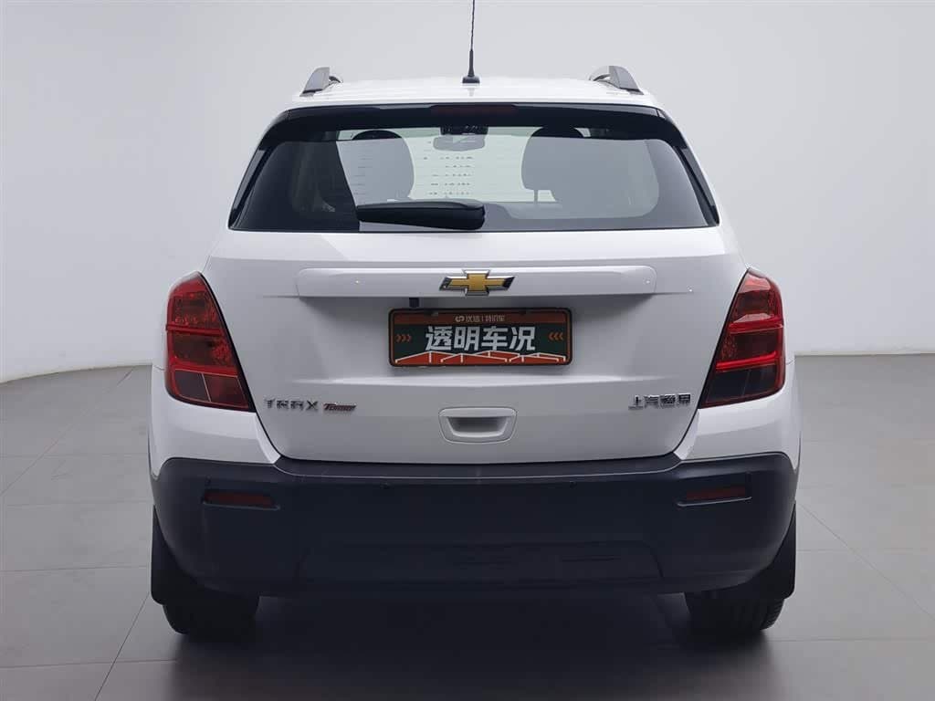 2015 Chevrolet Trax White, 60,600 km, China export – photo 4