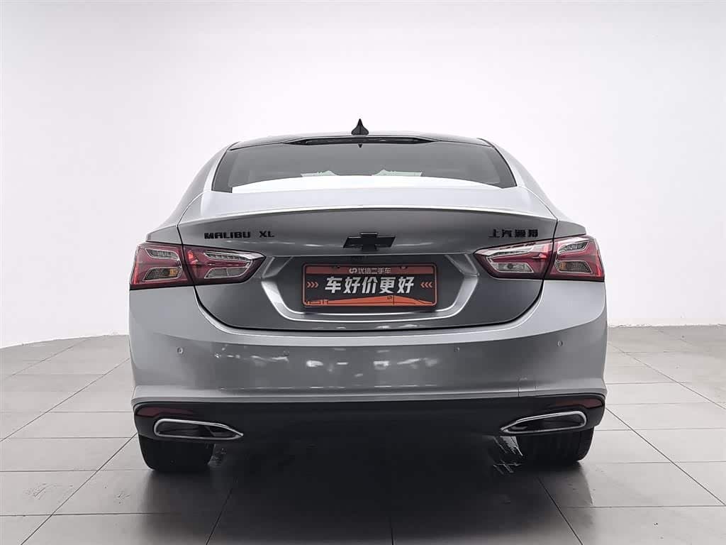 2021 Chevrolet Malibu XL 银灰色, 44,400 km, China export – photo 4