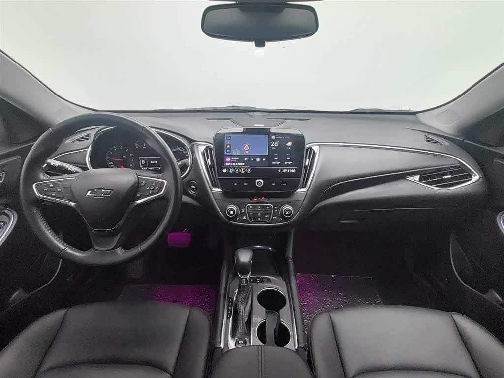 2021 Chevrolet Malibu XL 银灰色, 44,400 km, China export – photo 5