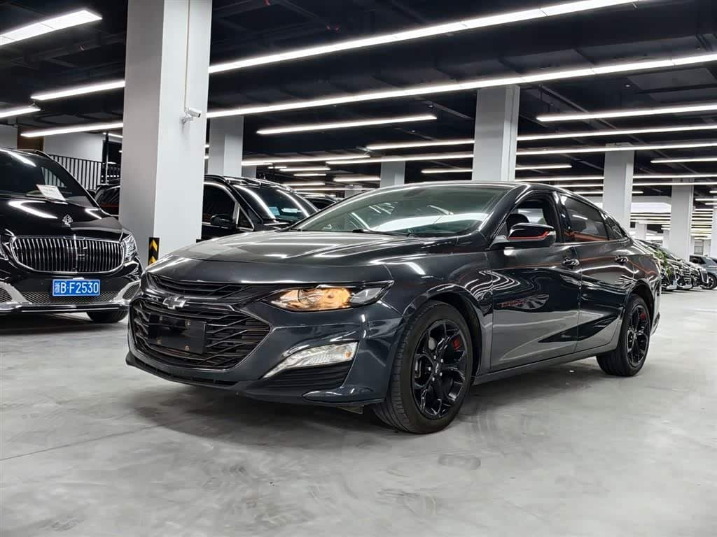 2018 Chevrolet Malibu XL 银灰色, 66,000 km, China export – photo 1
