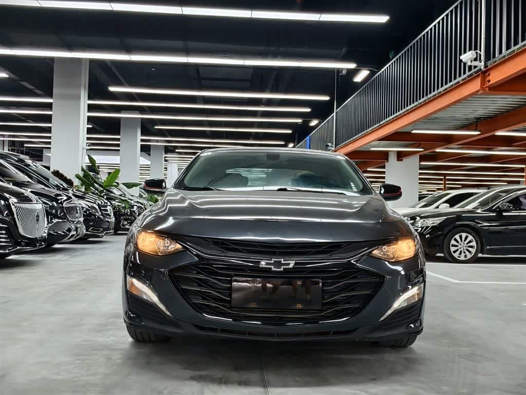 2018 Chevrolet Malibu XL 银灰色, 66,000 km, China export – photo 2