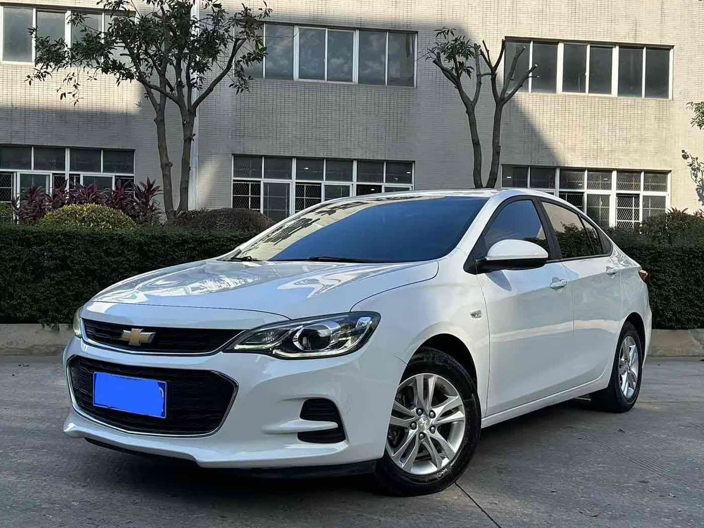 2017 Chevrolet Cavalier White, 90,000 km, China export – photo 1