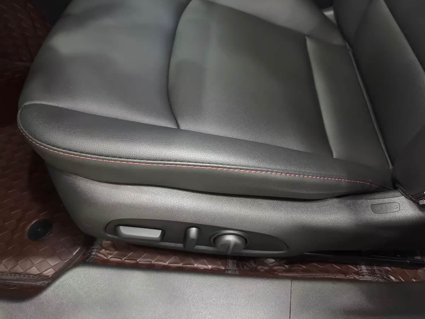2021 Chevrolet Malibu XL Black, 33,400 km, China export – photo 6