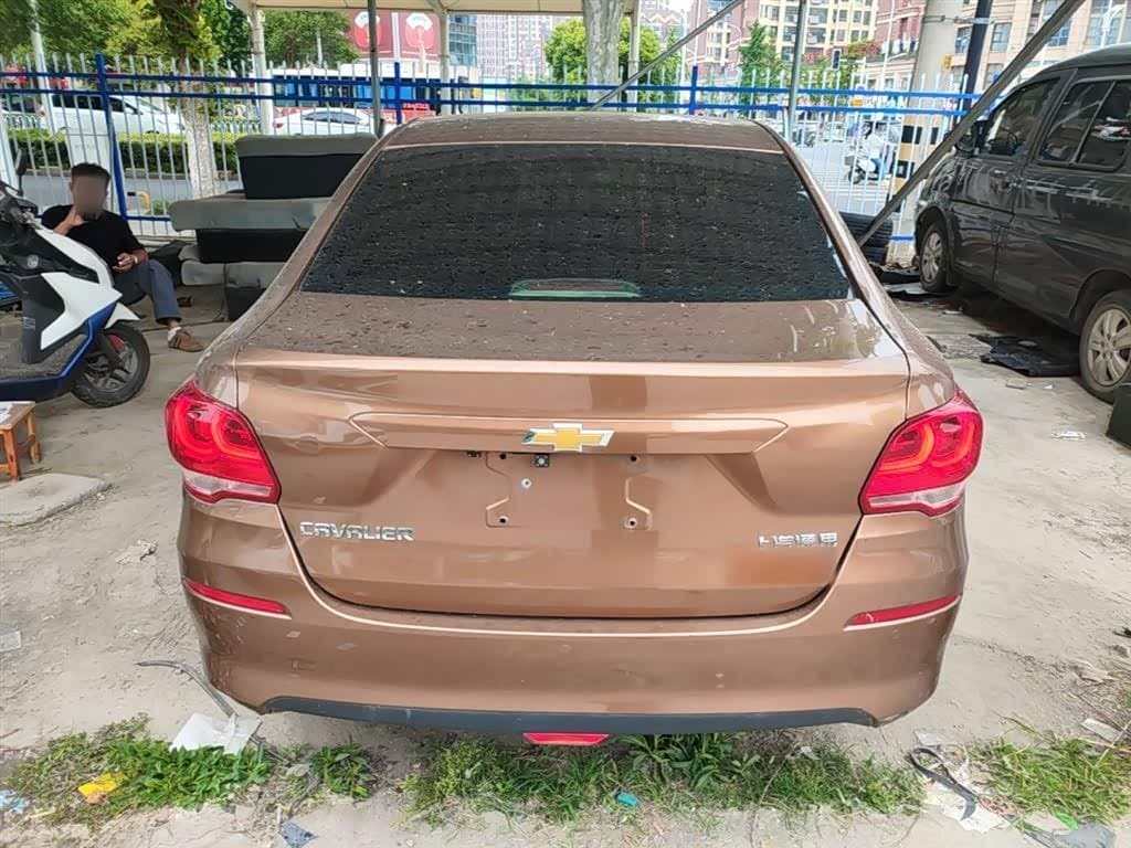 2016 Chevrolet Cavalier Champagne, 50,400 km, China export – photo 6