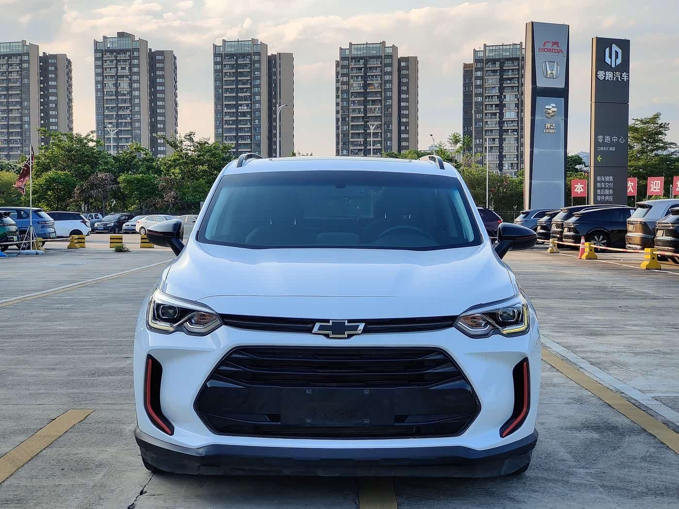 2018 Chevrolet Volando White, 80,000 km, China export – photo 2