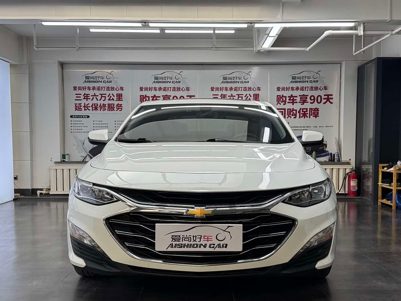 2020 Chevrolet Malibu XL White, 41,000 km, China export – photo 2
