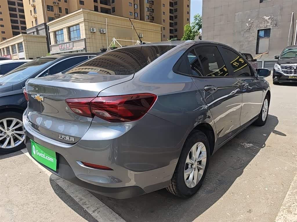 2022 Chevrolet Cavalier 银灰色, 56,700 km, China export – photo 7