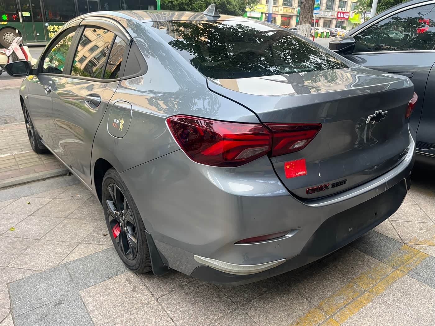 2019 Chevrolet Cavalier 银灰色, 50,000 km, China export – photo 4