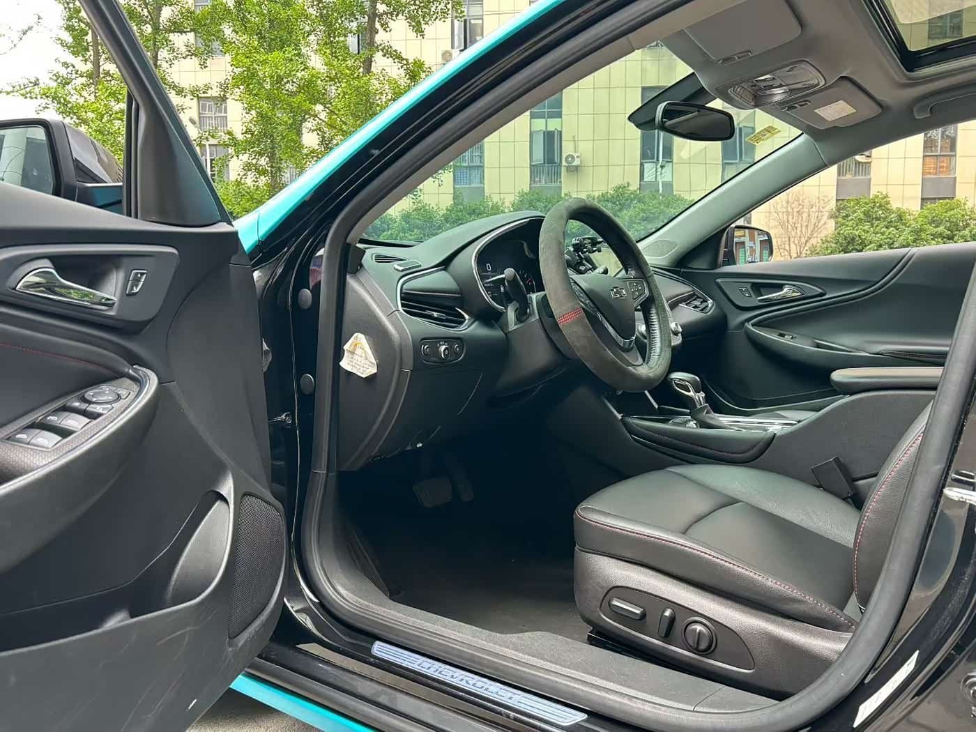 2020 Chevrolet Malibu XL Blue, 37,000 km, China export – photo 4