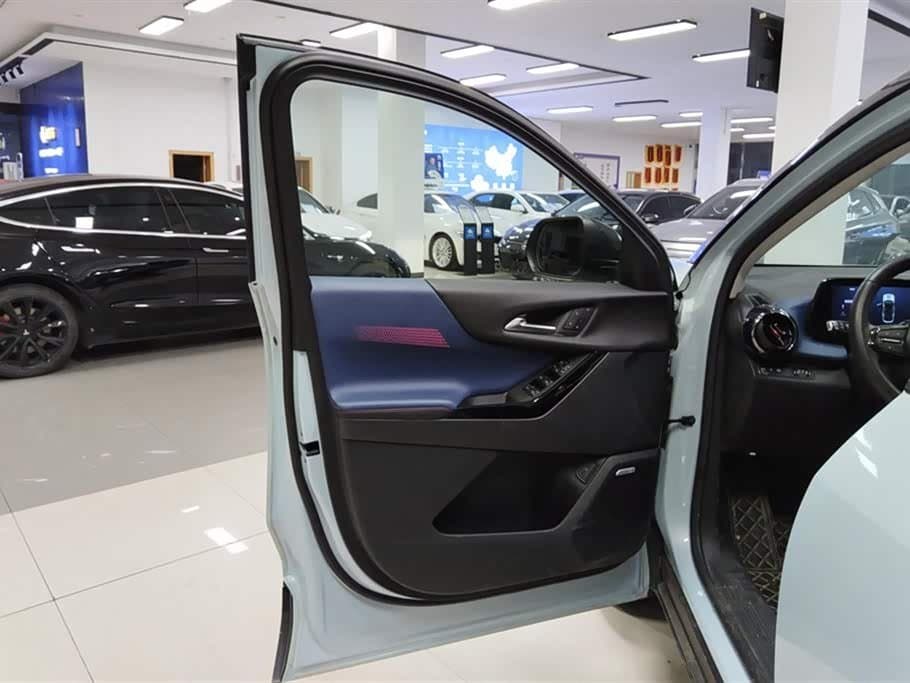 2024 Chevrolet Equinox Plus Blue, 3,400 km, China export – photo 7