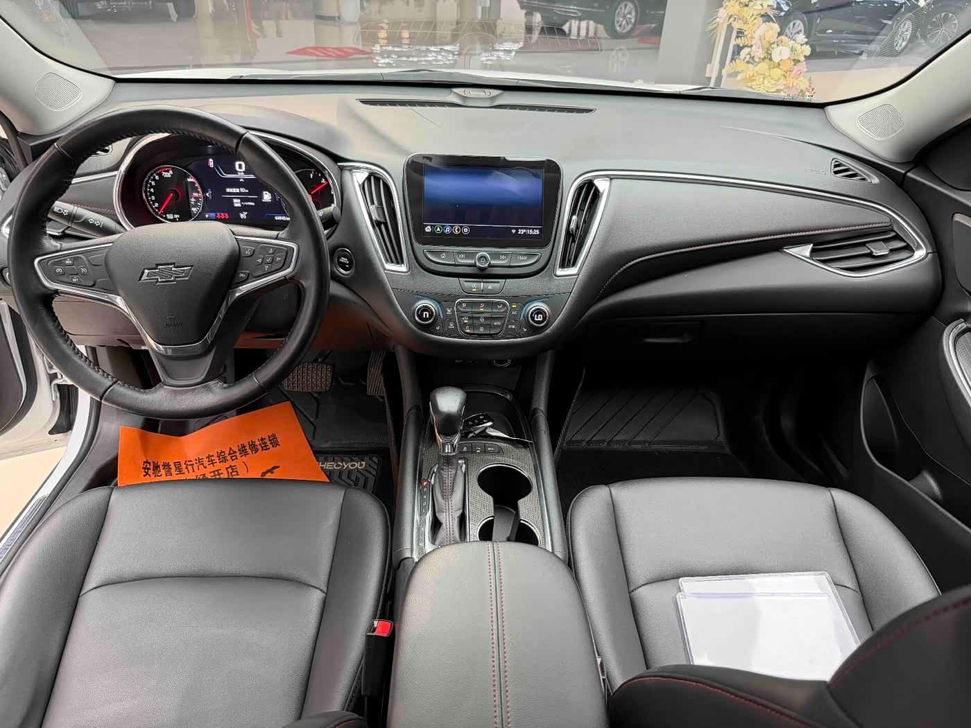 2020 Chevrolet Malibu XL White, 44,000 km, China export – photo 5
