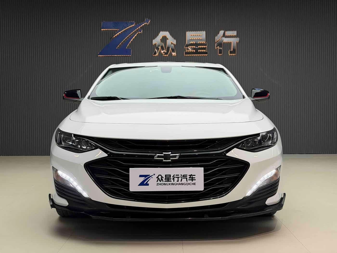2020 Chevrolet Malibu XL White, 44,000 km, China export – photo 2