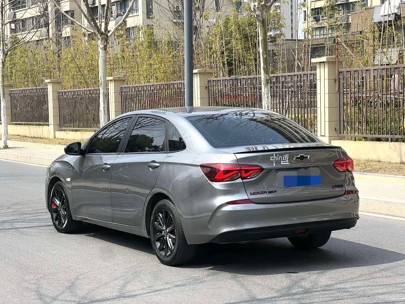 2019 Chevrolet Monza 银灰色, 50,000 km, China export – photo 6