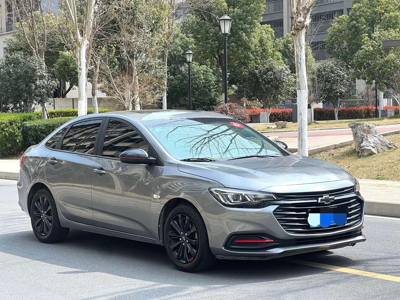 2019 Chevrolet Monza 银灰色, 50,000 km, China export – photo 3