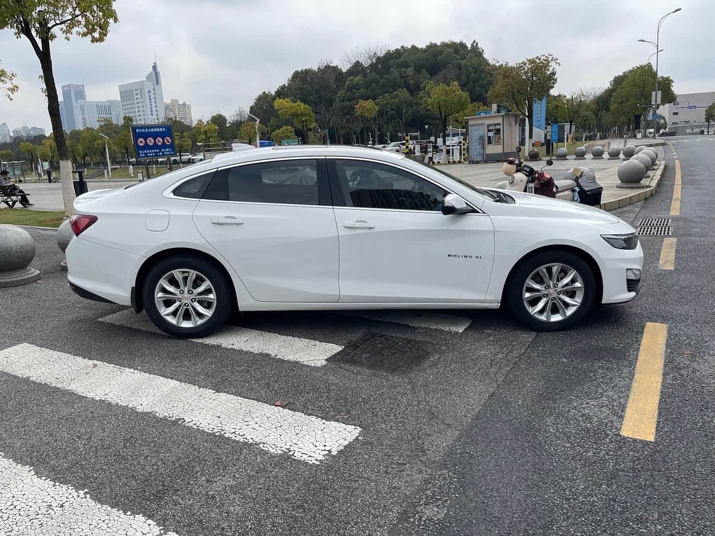 2019 Chevrolet Malibu XL White, 39,000 km, China export – photo 4