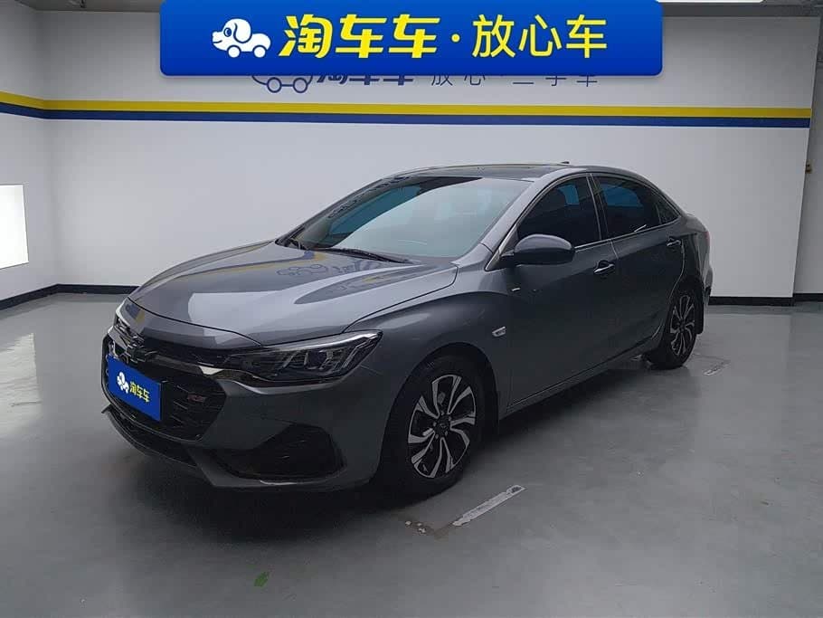 2019 Chevrolet Monza 银灰色, 82,600 km, China export – photo 1