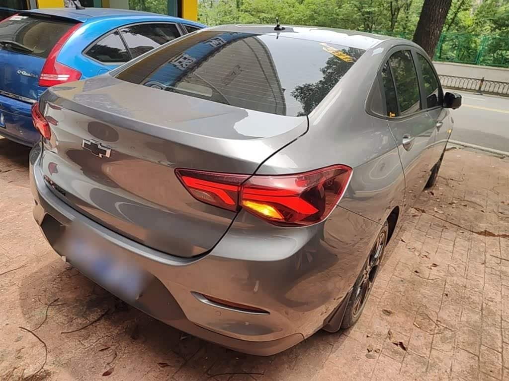 2020 Chevrolet Cavalier 银灰色, 26,900 km, China export – photo 7