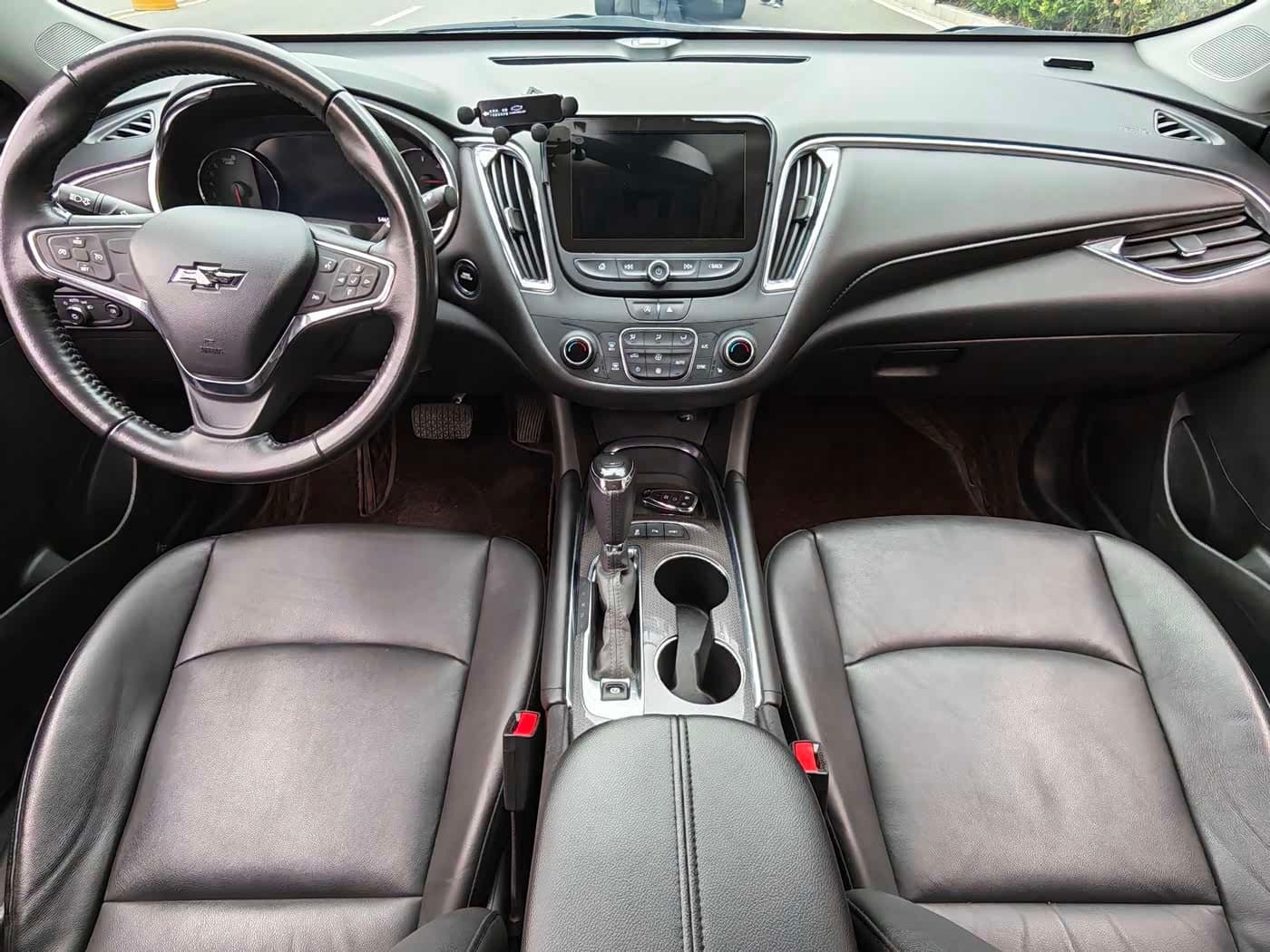 2020 Chevrolet Malibu XL White, 54,000 km, China export – photo 7