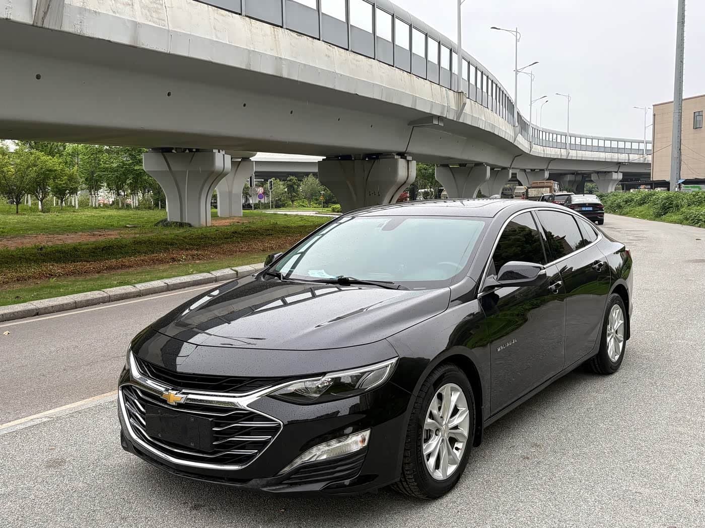 2021 Chevrolet Malibu XL Black, 44,000 km, China export – photo 1