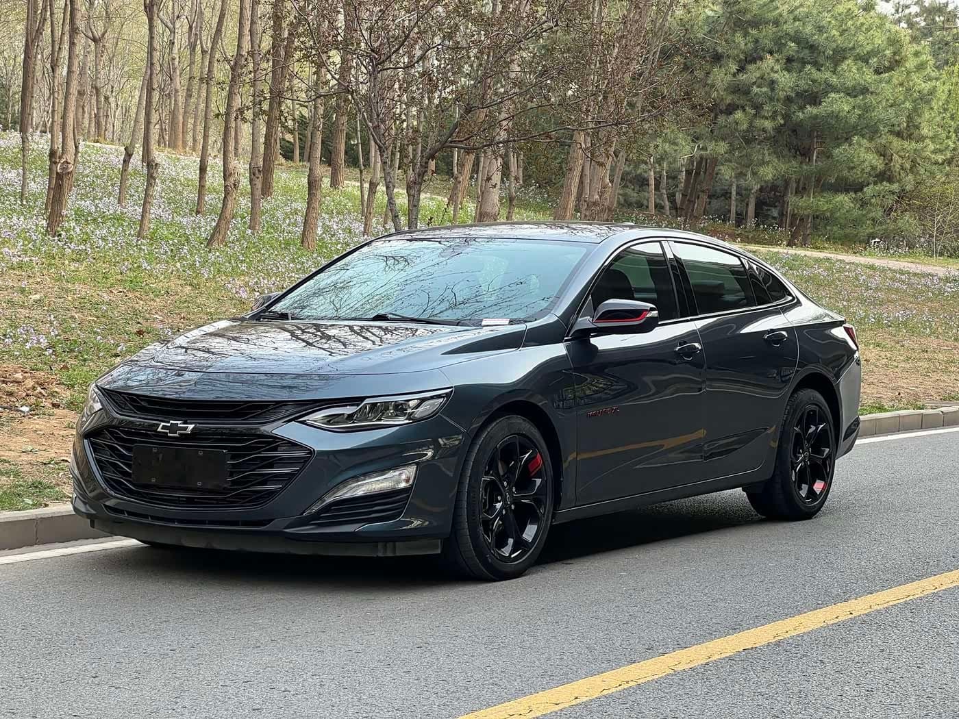 2018 Chevrolet Malibu XL 银灰色, 47,000 km, China export – photo 1