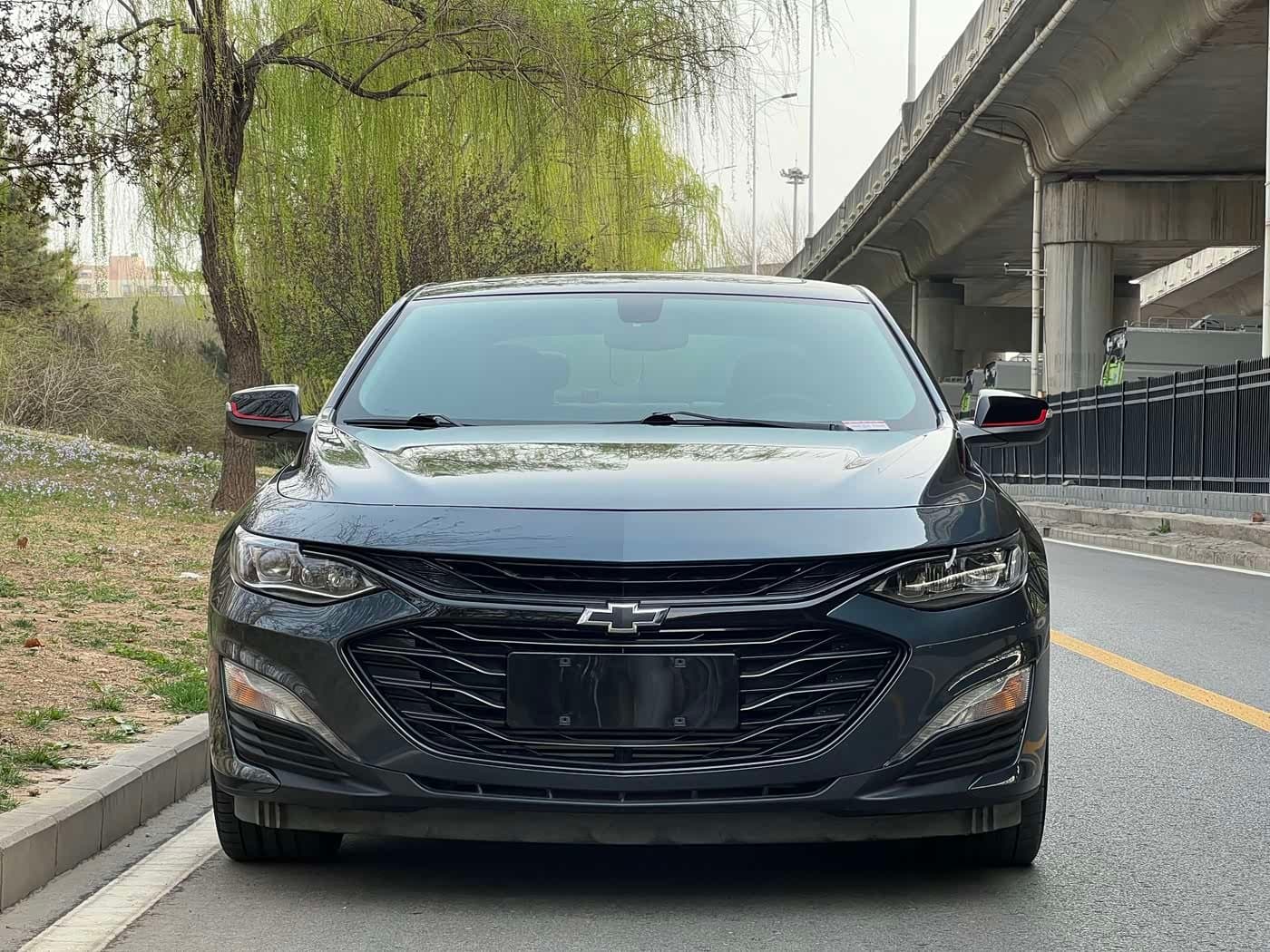 2018 Chevrolet Malibu XL 银灰色, 47,000 km, China export – photo 2