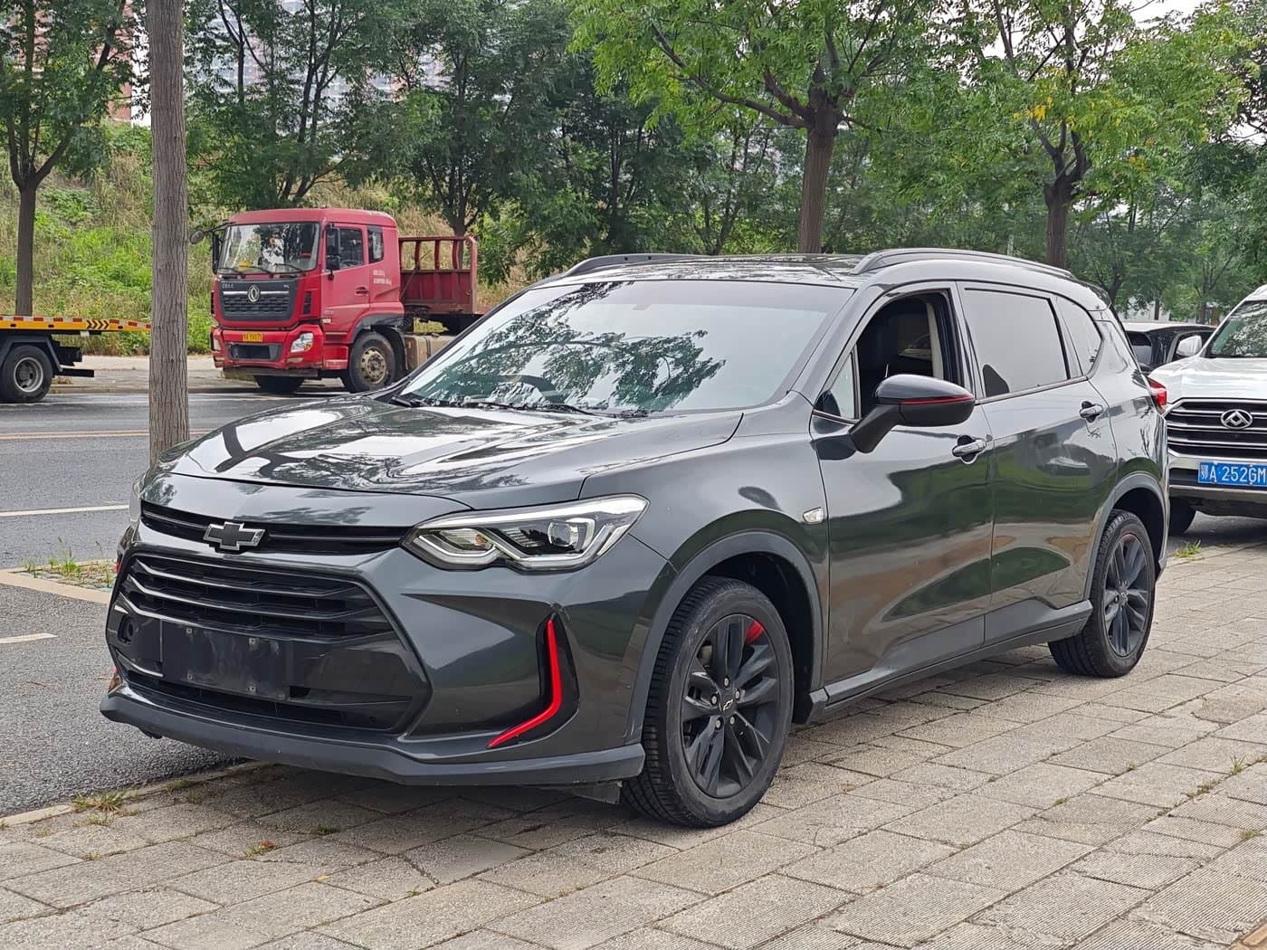 2019 Chevrolet Volando 银灰色, 86,000 km, China export – photo 1