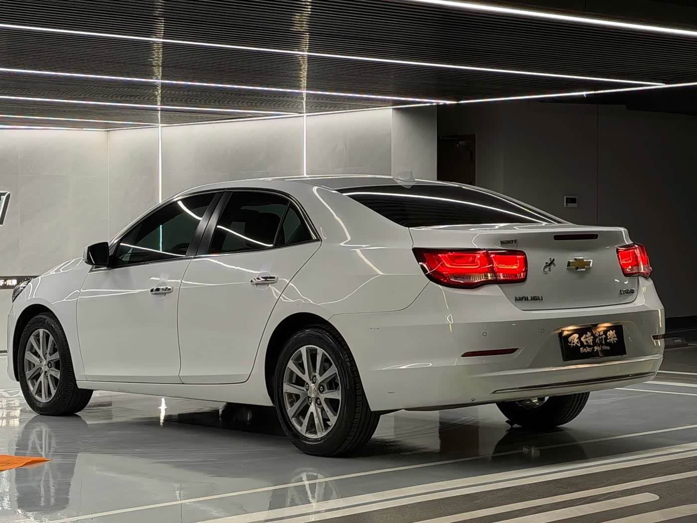 2017 Chevrolet Malibu White, 57,000 km, China export – photo 7