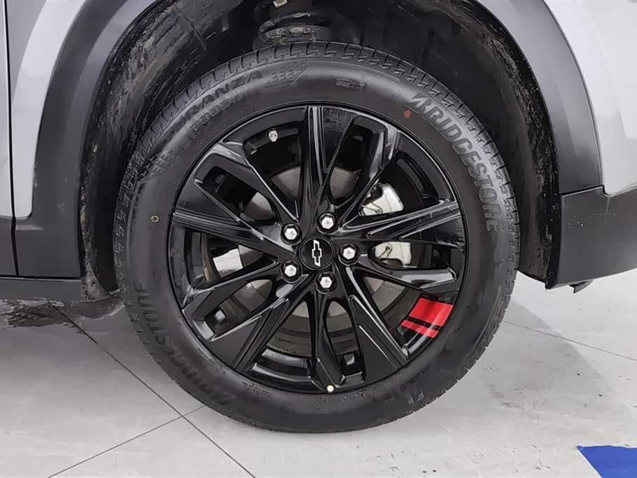 2020 Chevrolet Trax 银灰色, 45,500 km, China export – photo 6