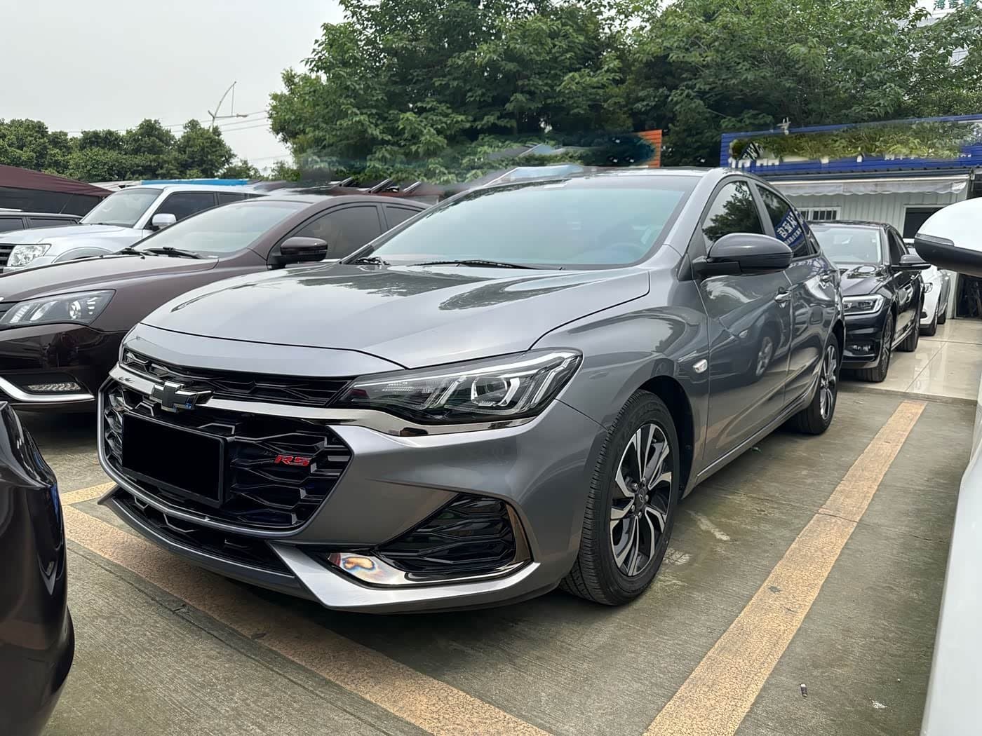 2019 Chevrolet Monza 银灰色, 78,000 km, China export – photo 1