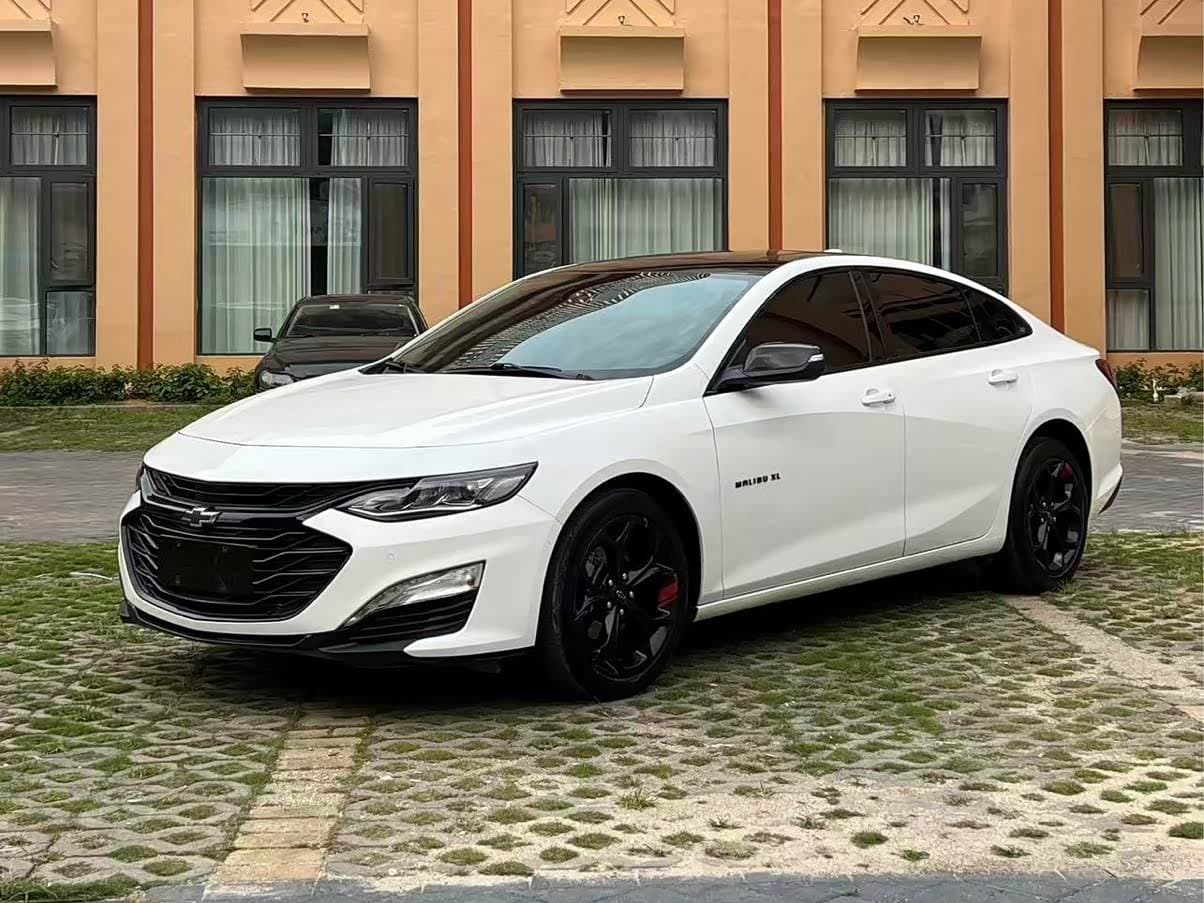 2018 Chevrolet Malibu XL White, 66,000 km, China export – photo 2