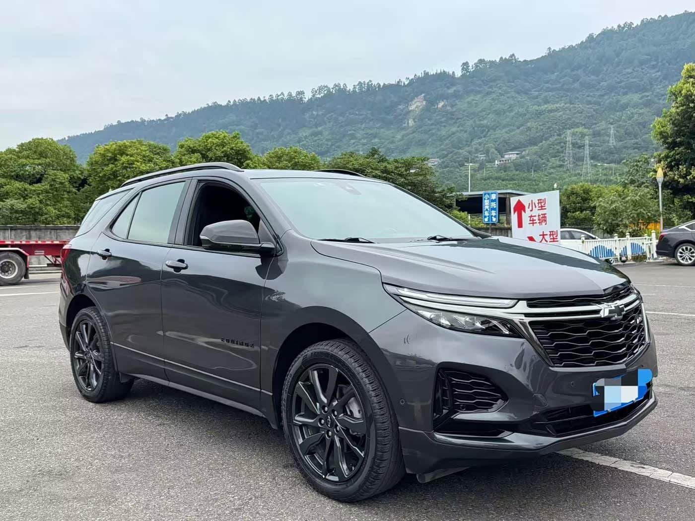 2021 Chevrolet Equinox 银灰色, 59,000 km, China export – photo 3