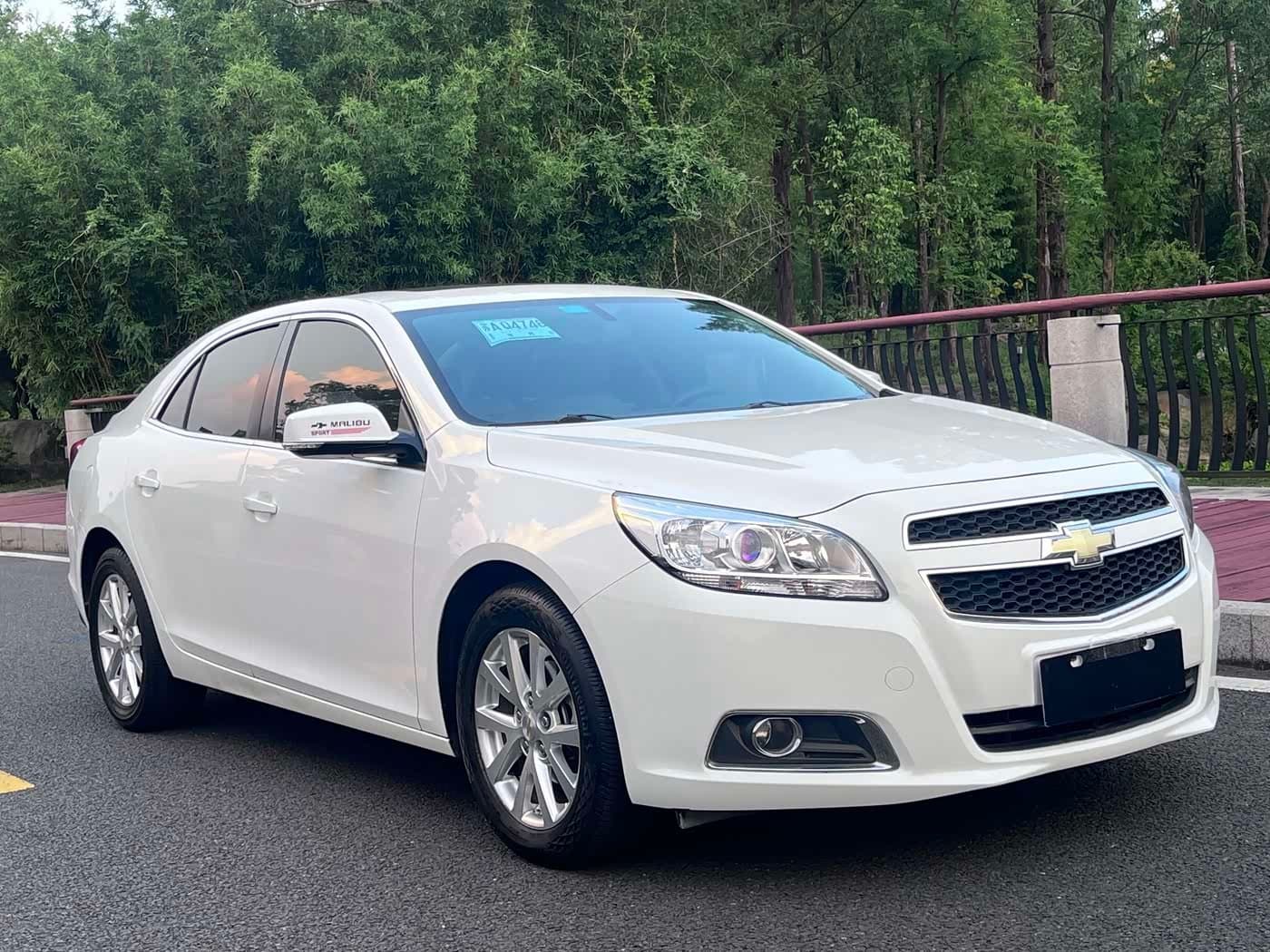 2013 Chevrolet Malibu White, 92,000 km, China export – photo 3