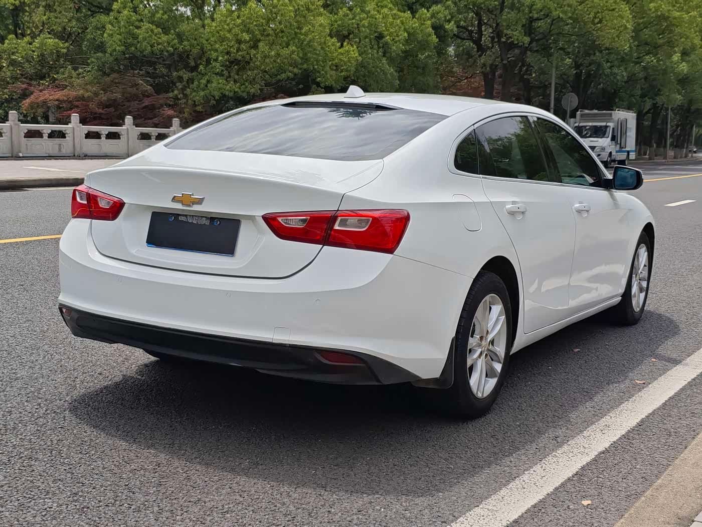 2017 Chevrolet Malibu XL White, 91,000 km, China export – photo 5