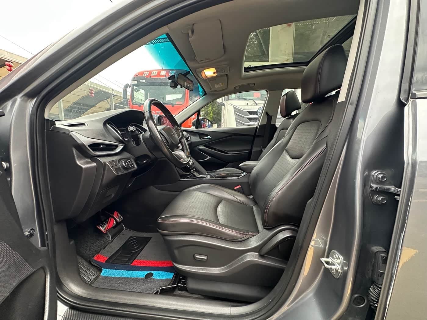 2018 Chevrolet Volando 银灰色, 119,000 km, China export – photo 4